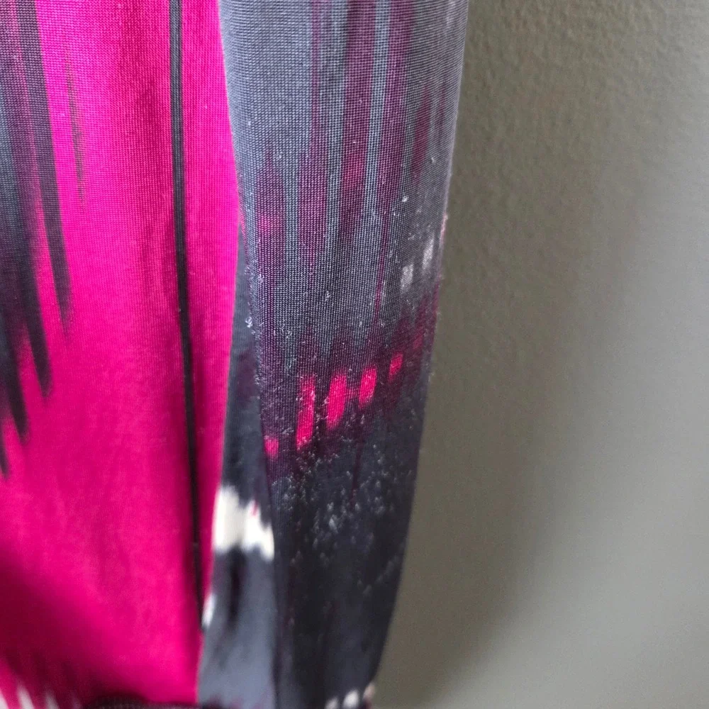 BCBGMAXAZRIA Women's Size S Pink Gray Ikat Print Draped Twist Front Midi‎ Dress